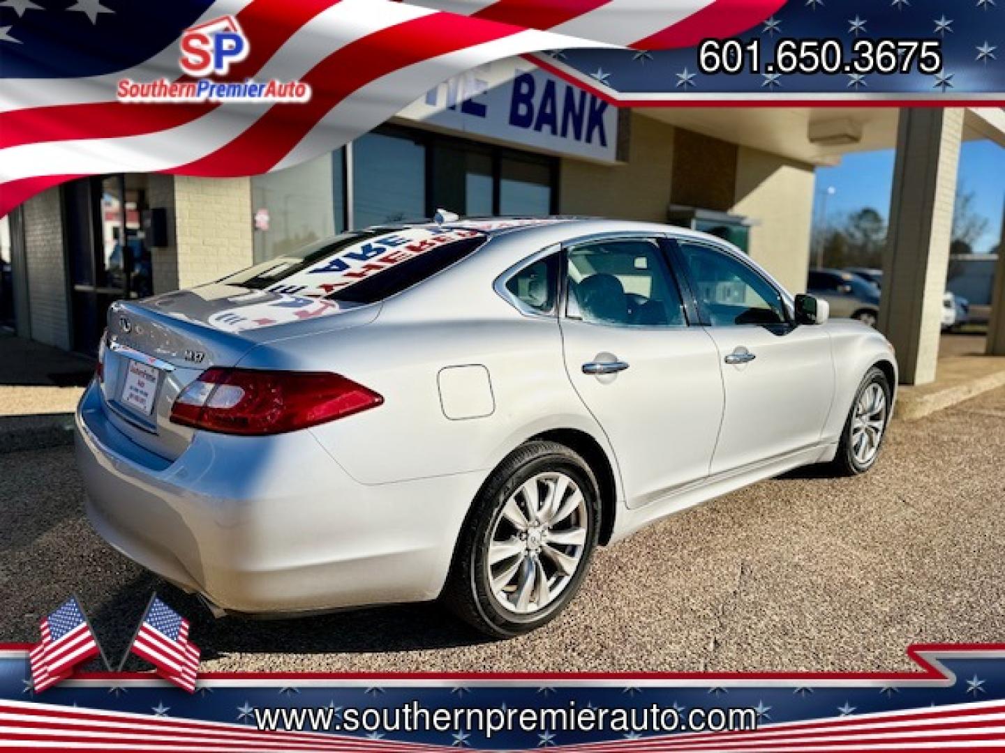 2012 SILVER INFINITI M37 BASE (JN1BY1AP3CM) , located at 922 W. Beacon St., Philadelphia, MS, 39350, (601) 650-3675, 32.770447, -89.127151 - Photo#5